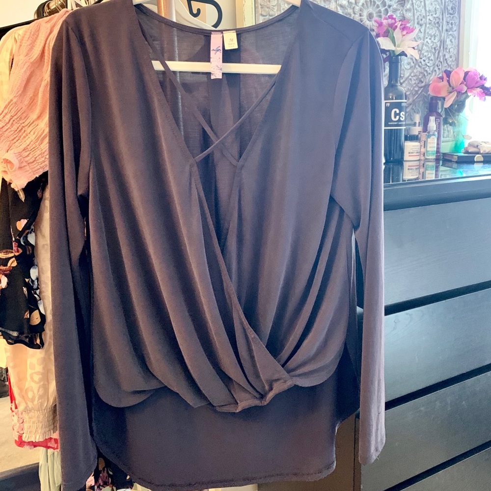 Long Sleeve Crisscross Neckline